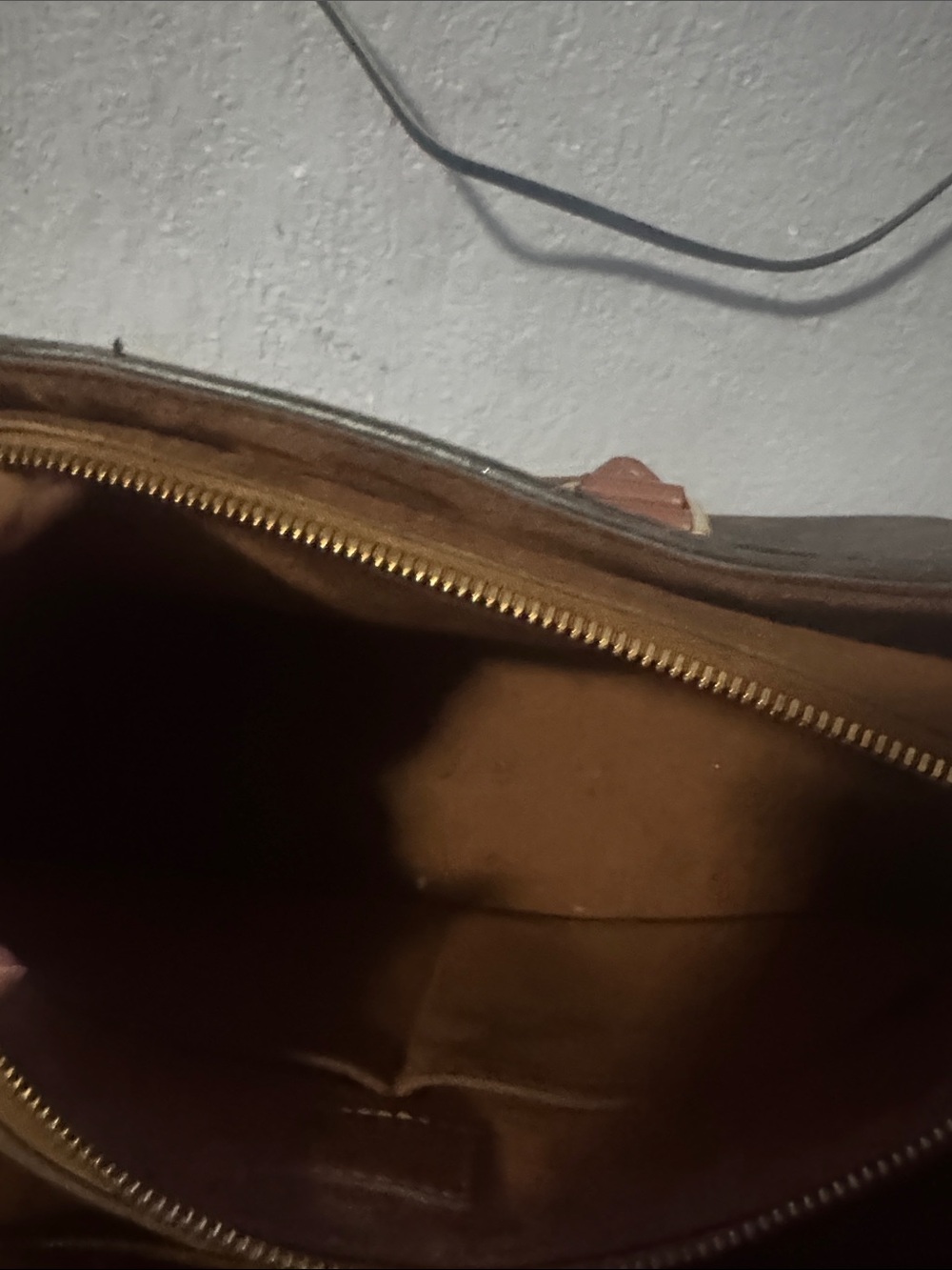 Louis Vuitton Monogram Canvas Handbag - Brown & Gold Hardware - Picture 4 of 7